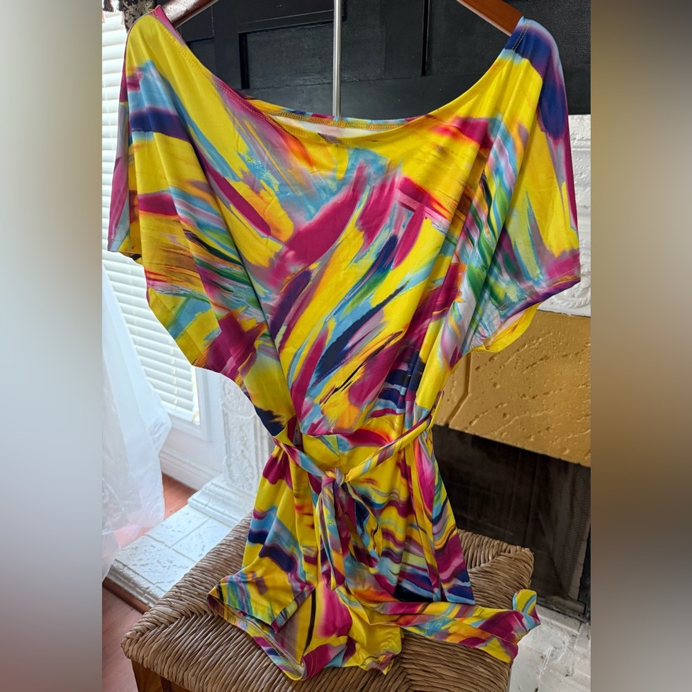 Pre-Loved Plus Size Tie-Waist Short Romper in Neon Swirl - Picture 5 of 5